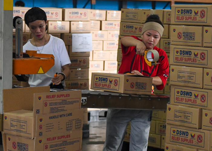 DSWD-Western-Visayas-Distributes-Relief-to-Capiz-Families-Affected-by-Habagat-and-Tropical-Storms
