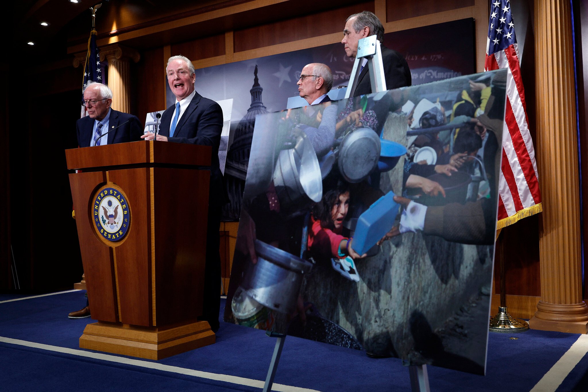 Senate-Democrats-Propose-Resolution-for-U.S.-Recognition-of-Demilitarized-Palestinian-State