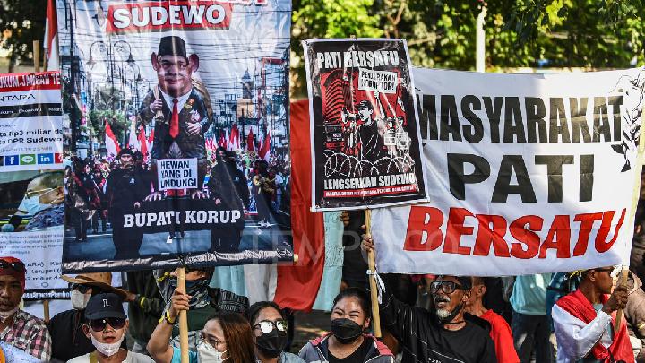 Interior-Secretary-Confirms-Majority-of-Rock-Throwing-Protesters-Near-Malacanang-Are-Minors