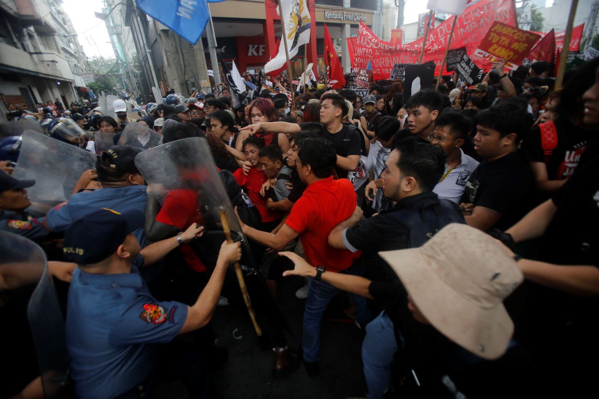 Clash-at-Mendiola-Protest-Results-in-Multiple-Arrests-and-Injuries